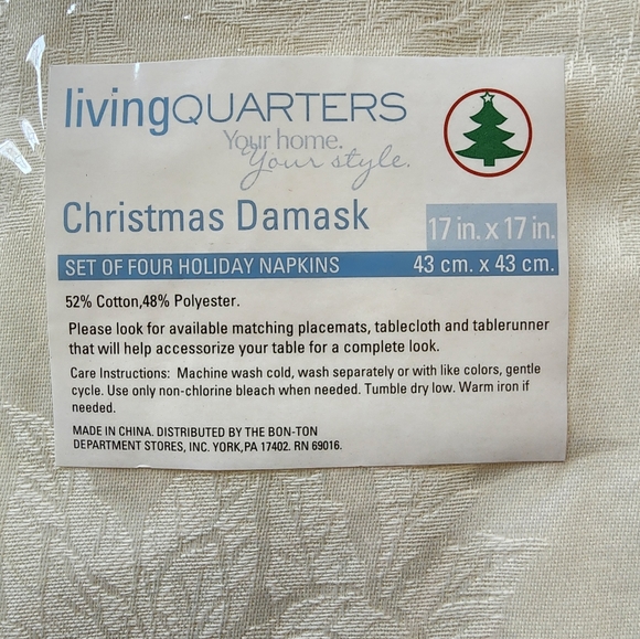 Living Quarters Ivory Christmas Damask Poinsettia 17" x 17" Napkins - Picture 3 of 5